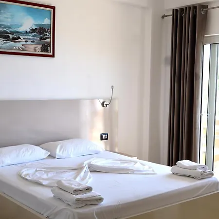Mucobega Sarandë