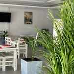 Mucobega Hotel Sarandë