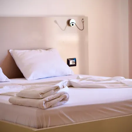 Mucobega Hotel Sarandë