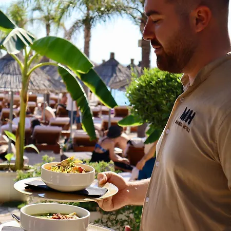 Szálloda Mucobega 4*